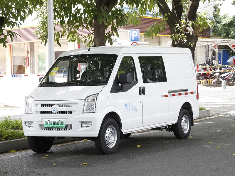 新能源純電動面包車租賃